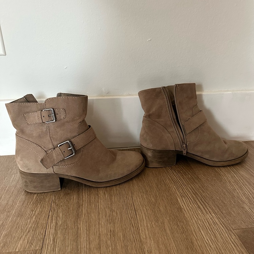 DV Dolce Vita Tan Booties